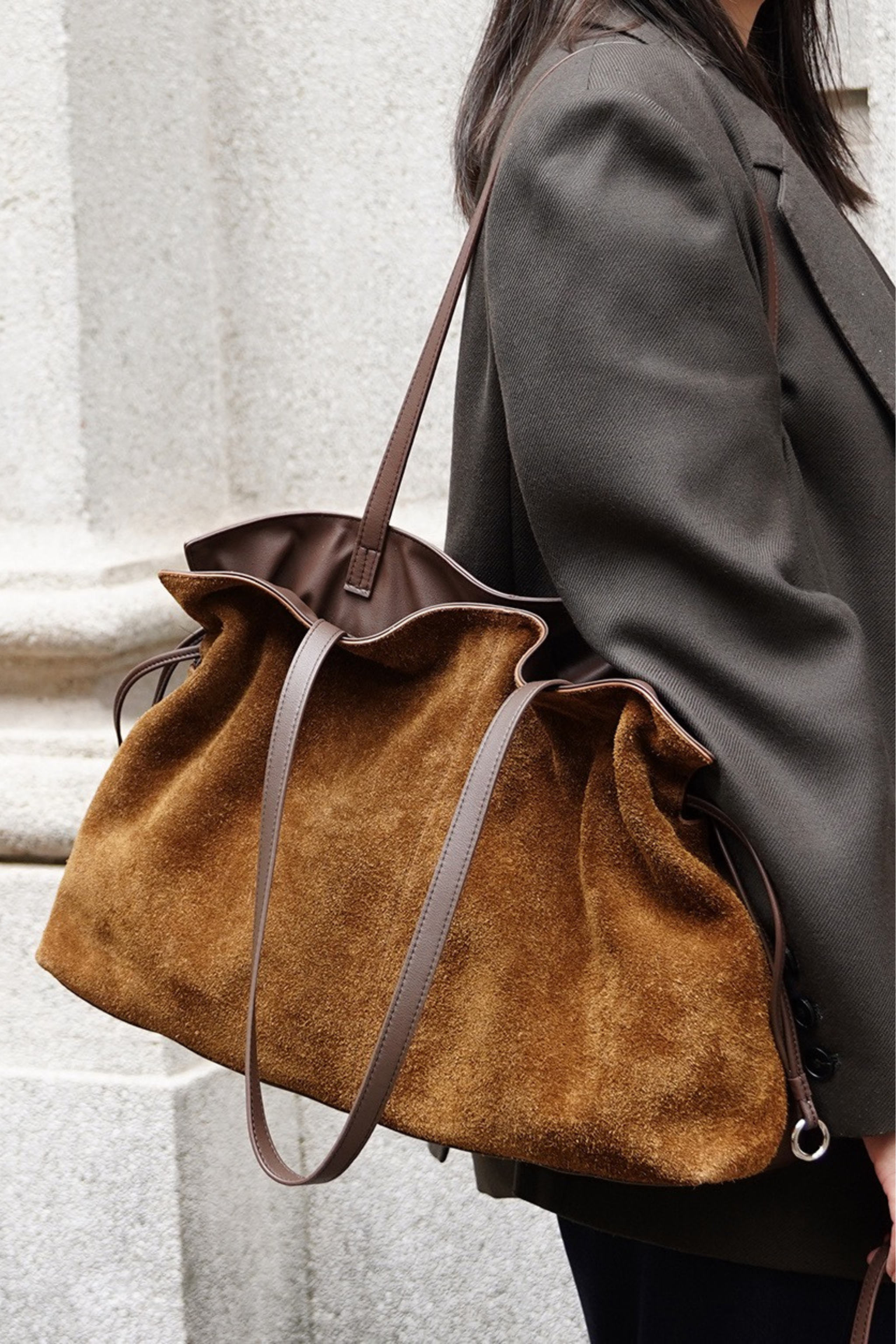 Nenita in Cafe Caramel